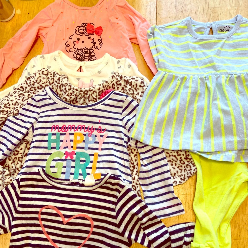 5 shirts and 1 matching outfit 6-9 mths